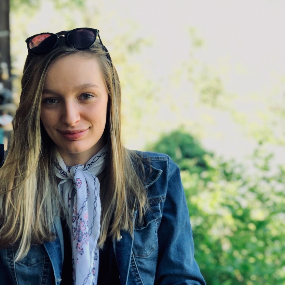 Meet your Posher, Zoe